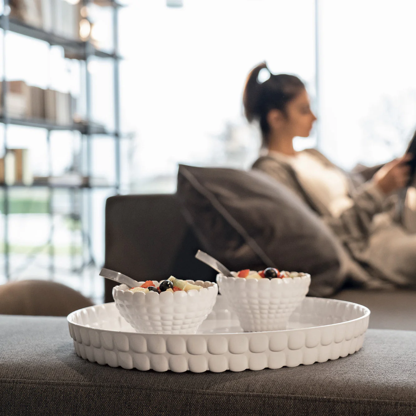 Round tray Milk white - Inhomebuy