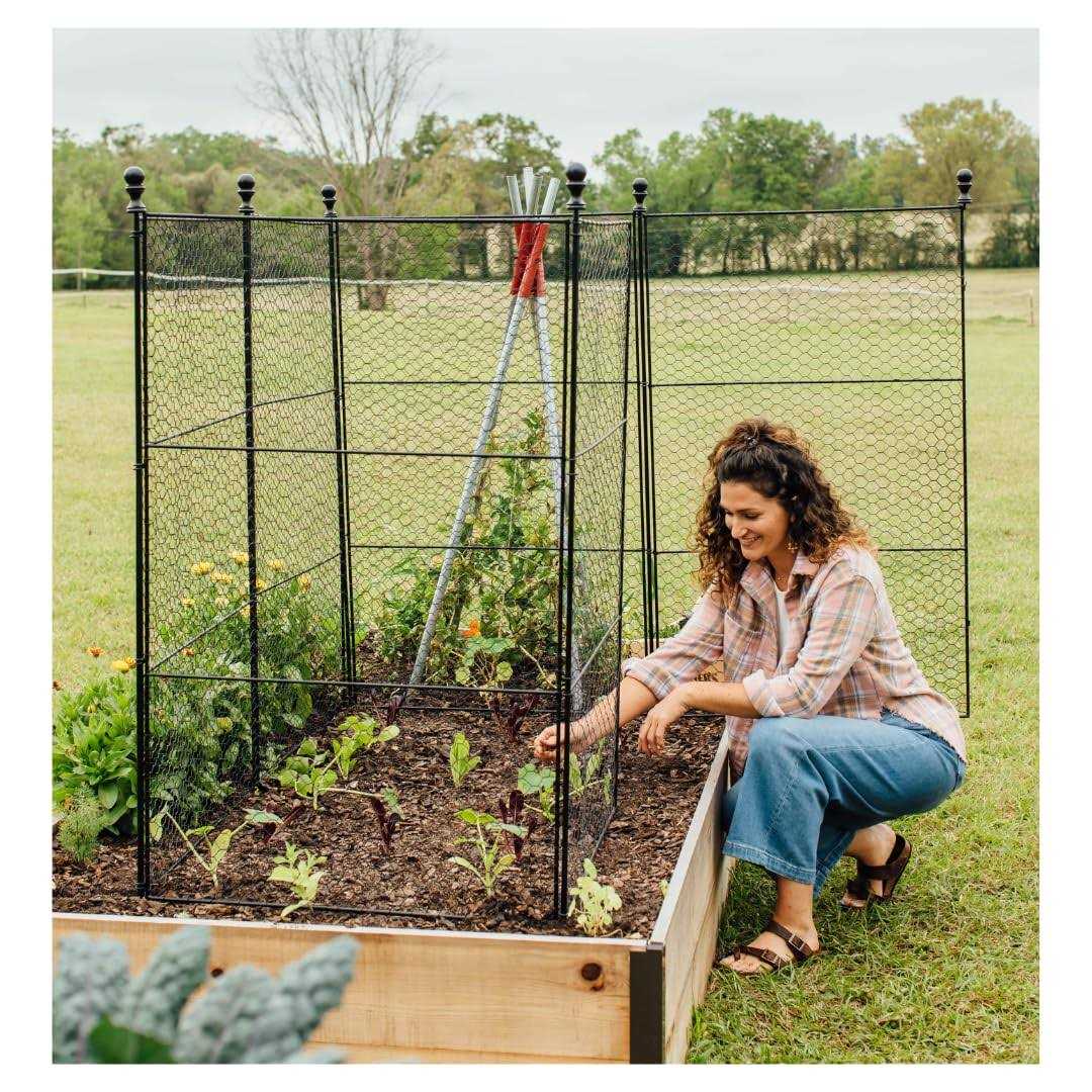 Gardener’s Supply Company Fence Stakes with Clips Set of 6 - Inhomebuy