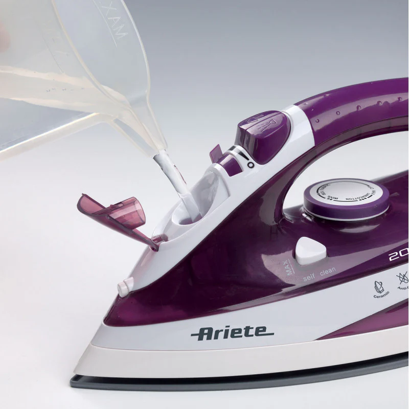 Steam Iron Ceramic 2200W - Inhomebuy