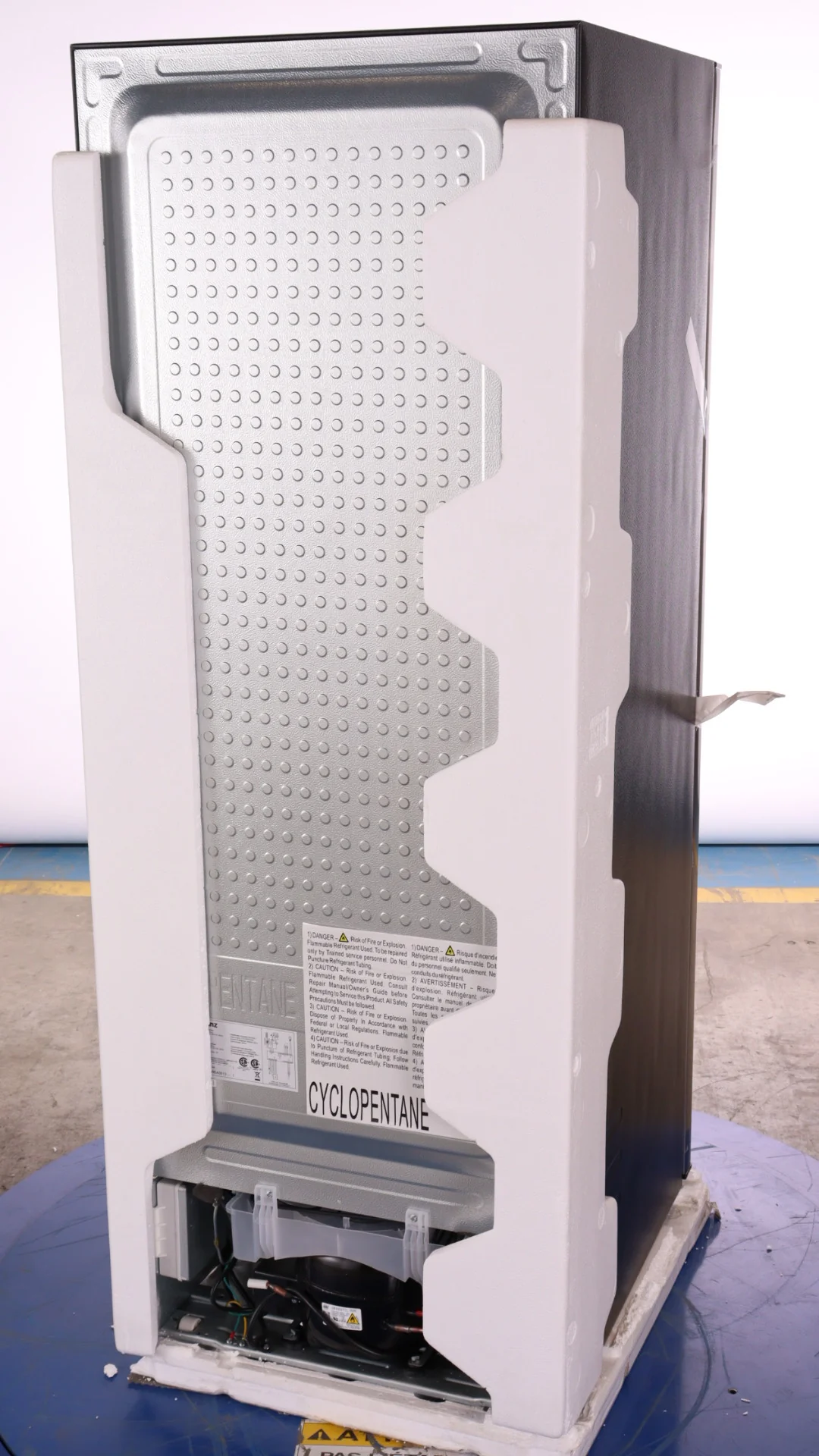 GALANZ 11 CU.FT. STAINLESS STEEL CONVERTIBLE UPRIGHT FREEZER/REFRIGERATOR - GLF11US2A16 - Inhomebuy