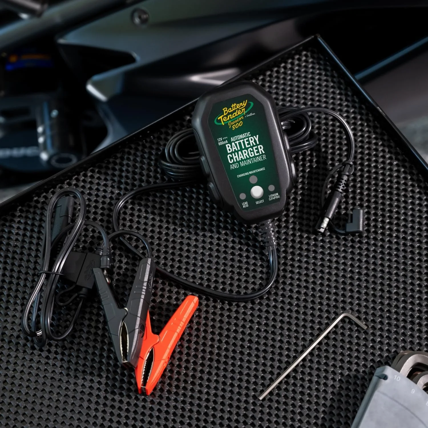 Battery Tender Junior 12V ,  800mA Battery Charger and Maintainer for Lead Acid and Lithium Batteries - Switchable Battery Charger for Powersports - 022-0199-DL-WH - Inhomebuy