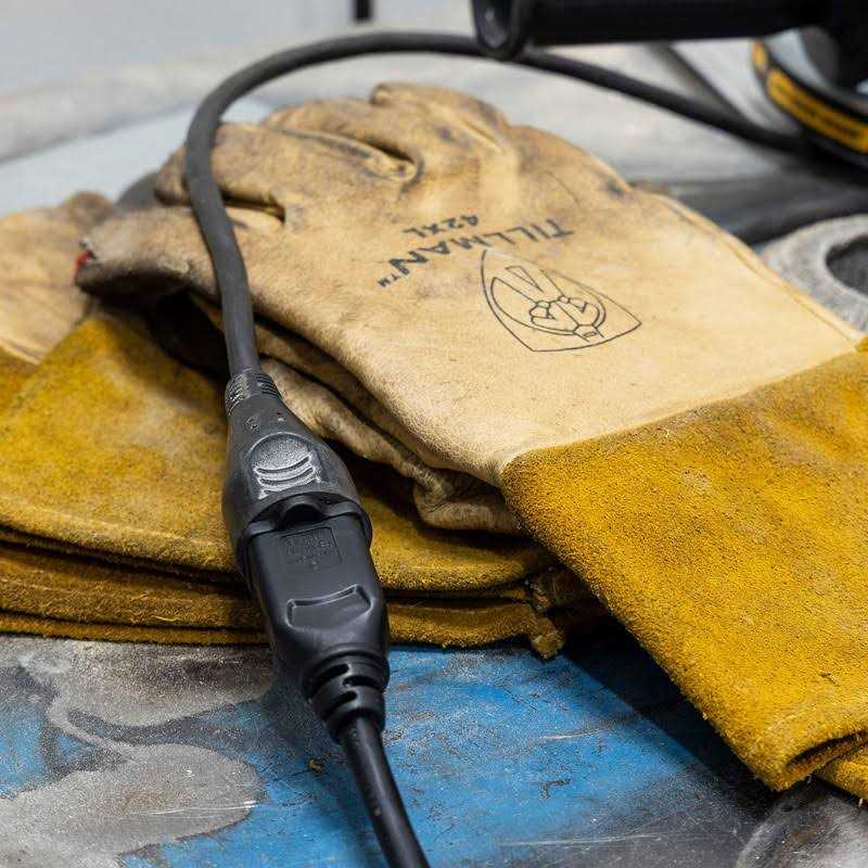 UltraPro 15 ft. Heavy-Duty Extension Cord - Inhomebuy