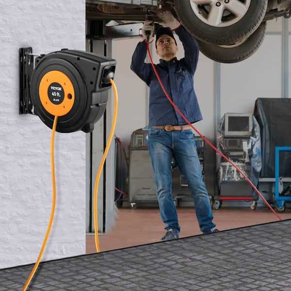 VEVOR Retractable Extension Cord Reel 30 Ft Heavy Duty 16AWG/3C Sjtow Power Cord with Lighted Triple Tap Outlet 10 Amp Circuit Breaker for Ceiling - Inhomebuy