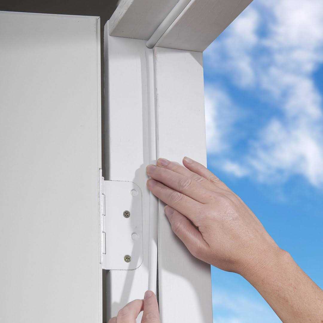 Duck Brand Heavy-Duty Door Shoe - Inhomebuy