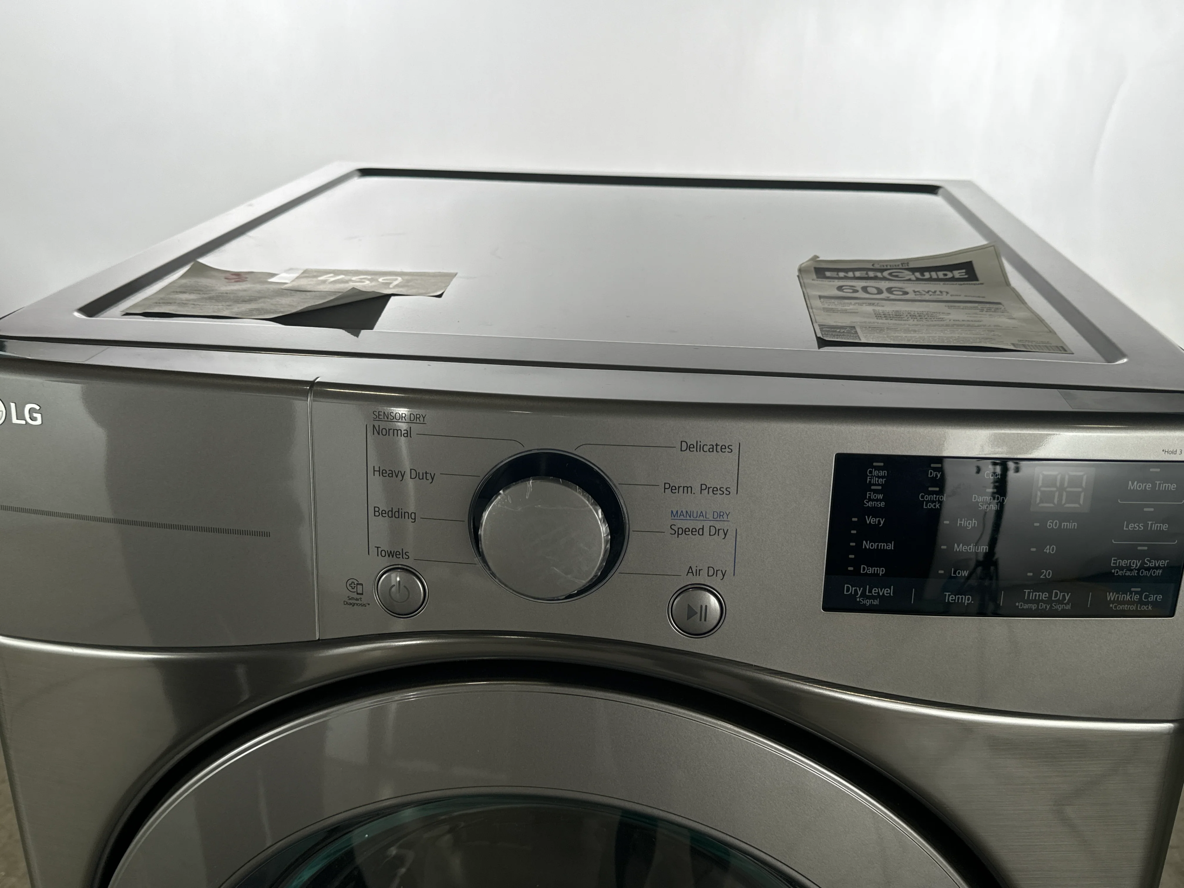 LG 7.4 CU. FT. GRAPHITE STEEL ULTRA LARGE CAPACITY ELECTRIC DRYER WITH SMARTDIAGNOSIS - DLE3400V - Inhomebuy