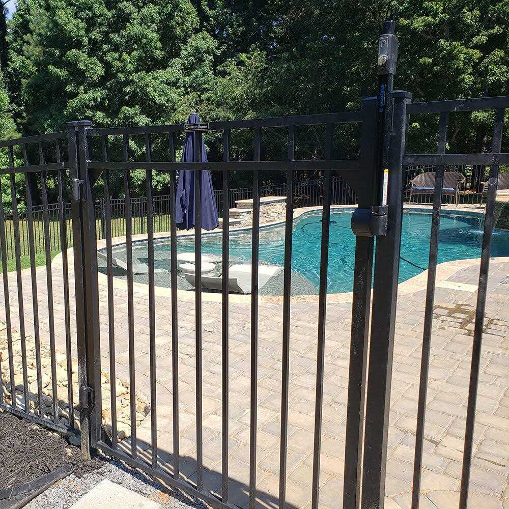 Fortress Building Products Athens Flat Top 4 ft. H Gloss Black Aluminum Fence Gate - Inhomebuy