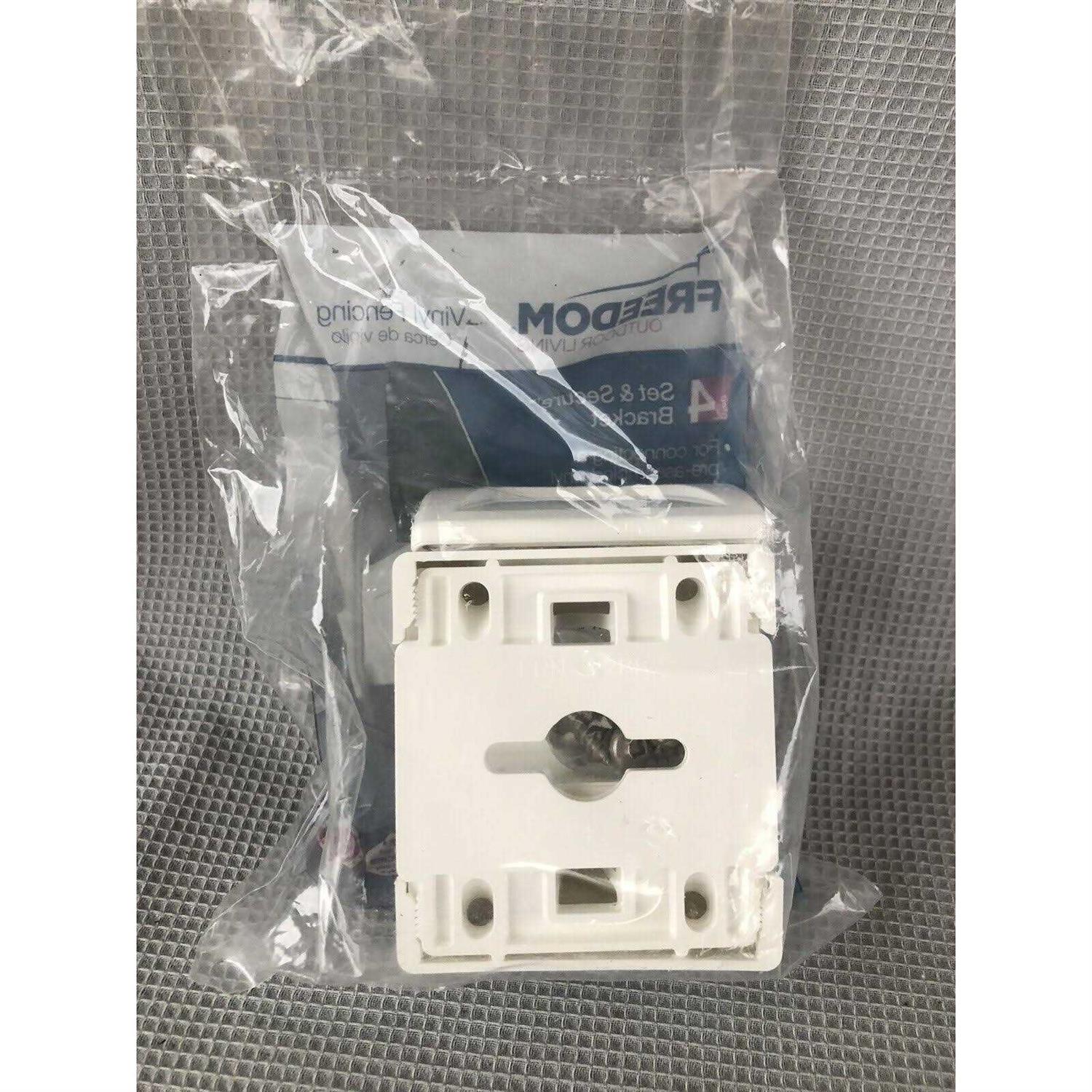 Freedom Pre-Assembled Ashford White Vinyl Decorative Fence Panel 73030038 - Inhomebuy