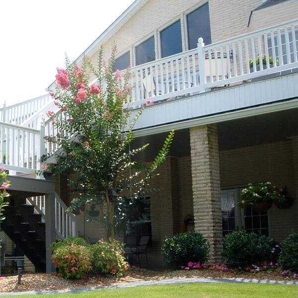 Weatherables 3.5 ft. H x White Vinyl Railing Kit - Inhomebuy