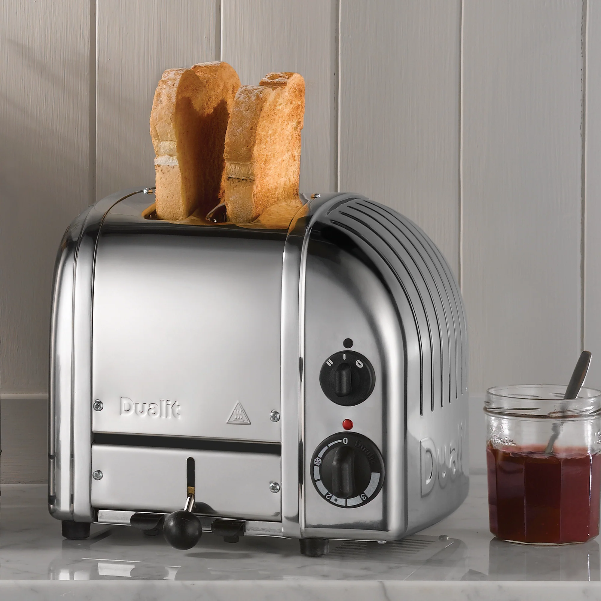 Dualit New Generation Classic 2-Slice Toaster in Stainless Steel - Inhomebuy