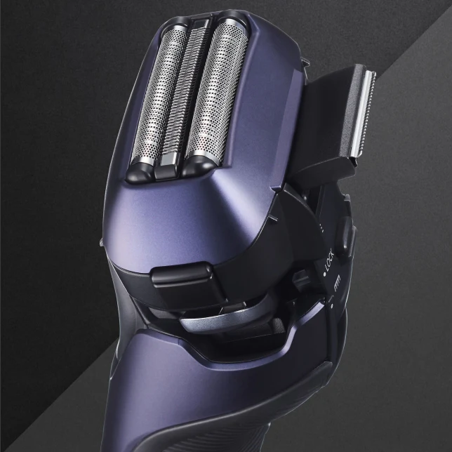 Panasonic Men's Shaver: ARC3, wet/dry, auto-voltage, Made in Japan | ES-LT67 - Inhomebuy