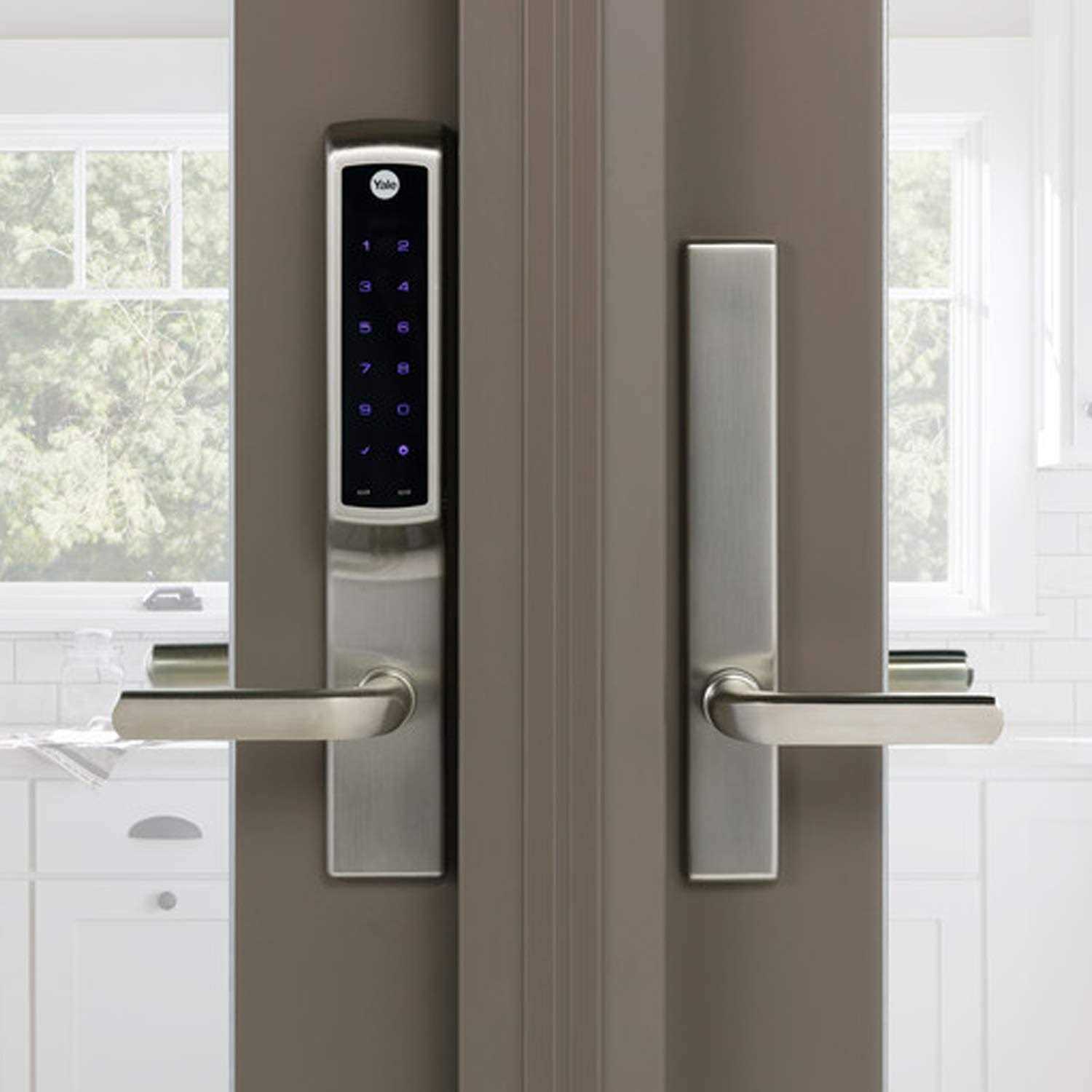 Yale Assure Lock 2 Touchscreen with Bluetooth - Inhomebuy