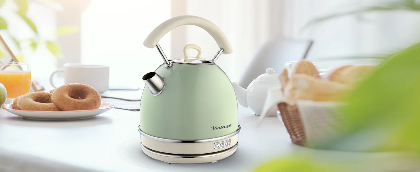 Vintage Kettle Green 1.7L - Inhomebuy