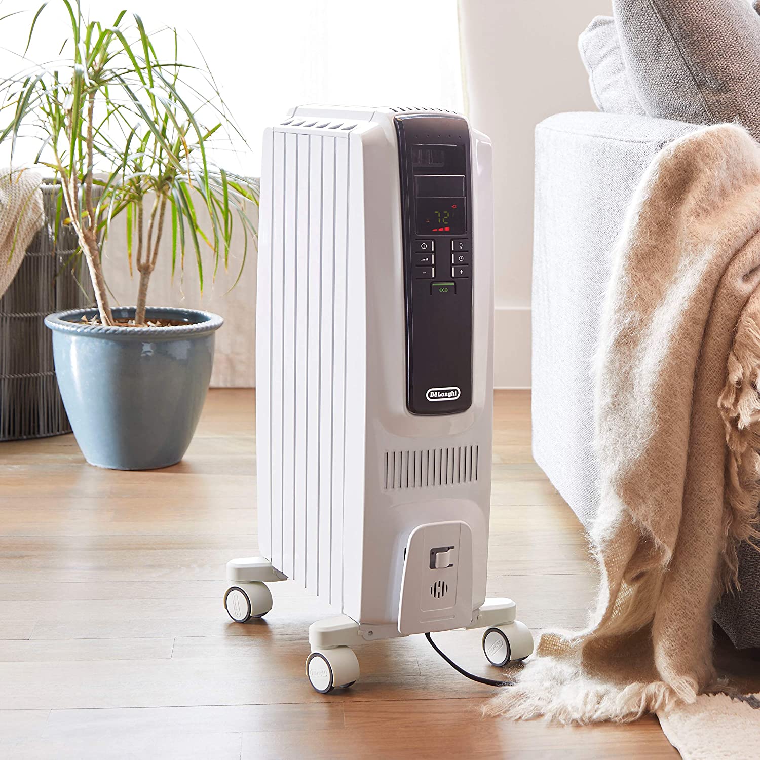 DeLonghi Dragon4 Oil-Filled Heater: 6 fins with patented thermal chimneys, digital controls | TRD40615E - Inhomebuy