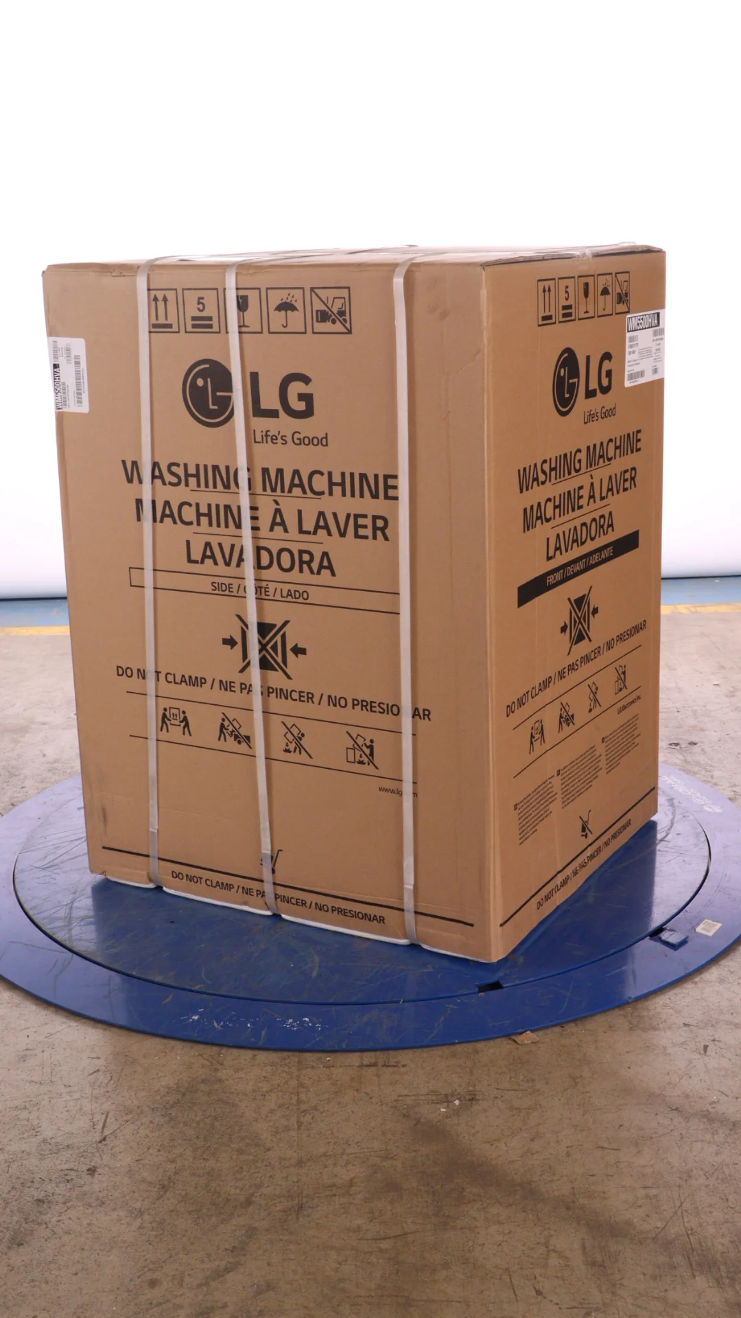 LG 5.2 CU FT. GRAPHITE STEEL FRONT LOAD WASHER WITH TURBOWASH TECHNOLOGY - WM5500HVA - Inhomebuy