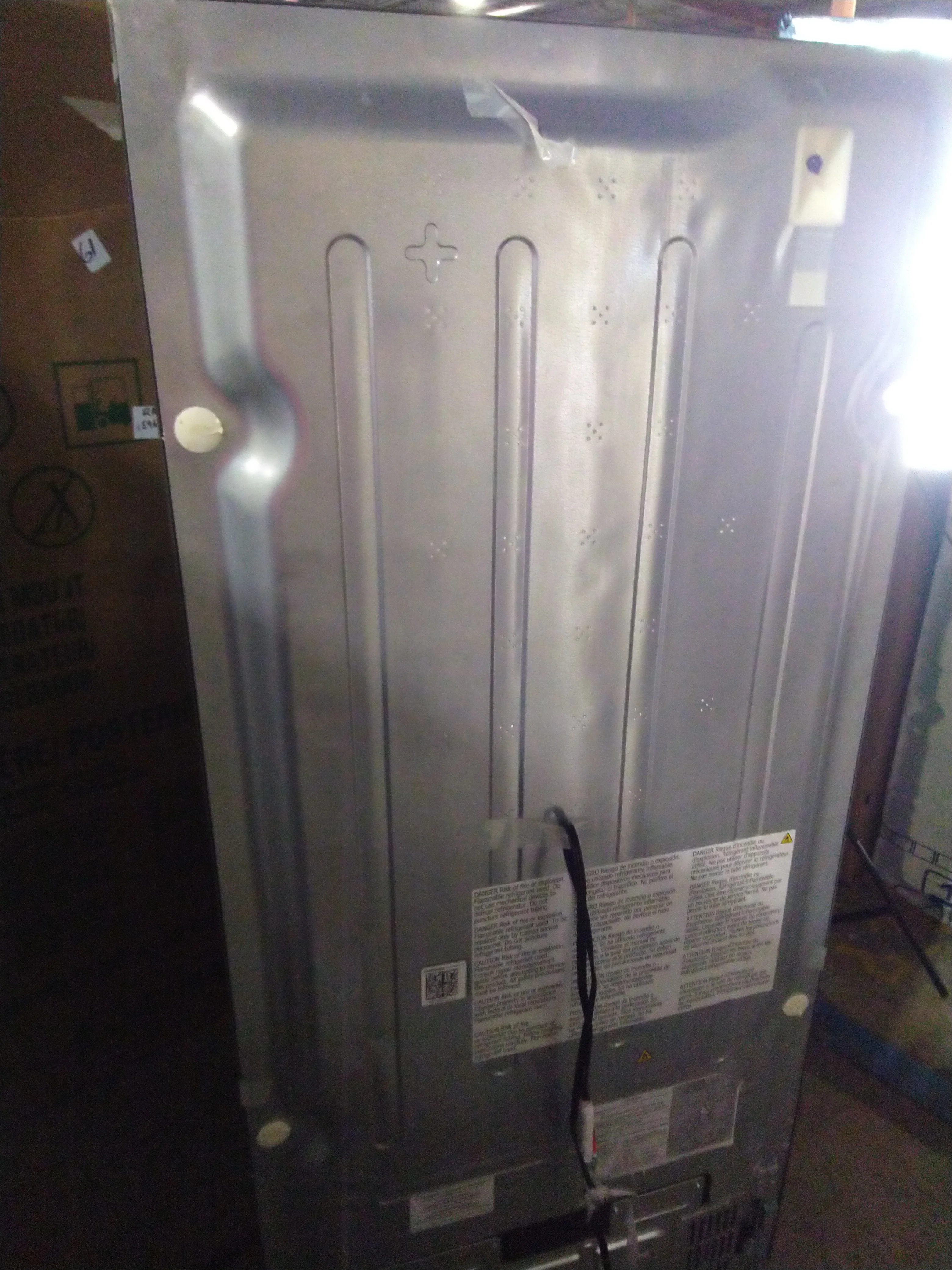 Frigidaire 30in. 18.3 cu. ft. Stainless Steel Top Freezer Refrigerator - FFTR1835VS - Inhomebuy