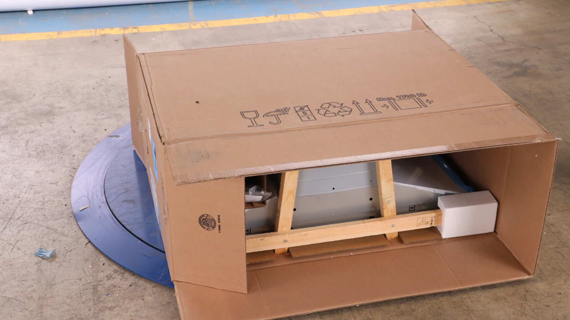 SAMSUNG 36 Inch Smart Wall Mount Chimney Range Hood with Wi-Fi and Bluetooth Connectivity - NK36K7000WS - Inhomebuy