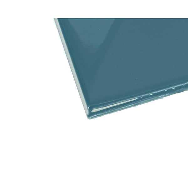 Daltile LuxeCraft Glossy 4-1/4 in. x 12-7/8 in. Glazed Ceramic Wave Crest Wall Tile - Inhomebuy