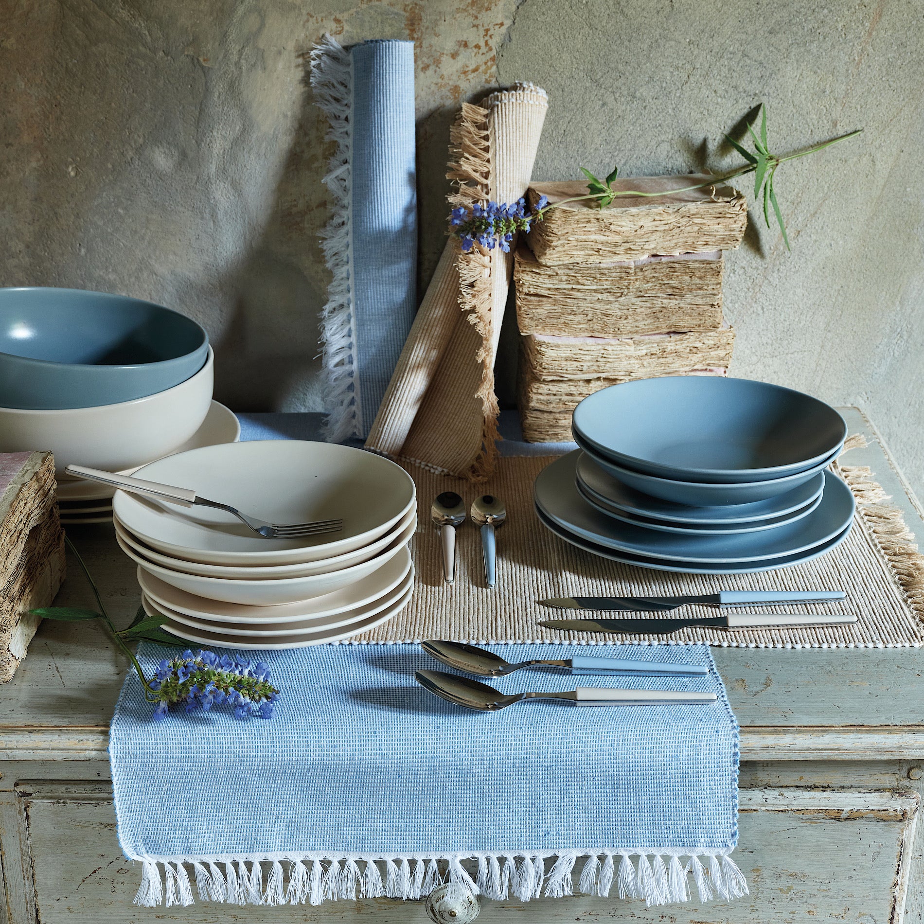 Anthony Zen Blue Cutlery 24 pcs - Inhomebuy