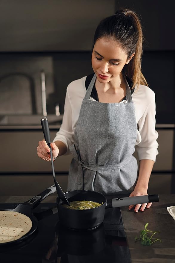 One-Handed Casserole Cook & Space 18 cm, Black - Inhomebuy