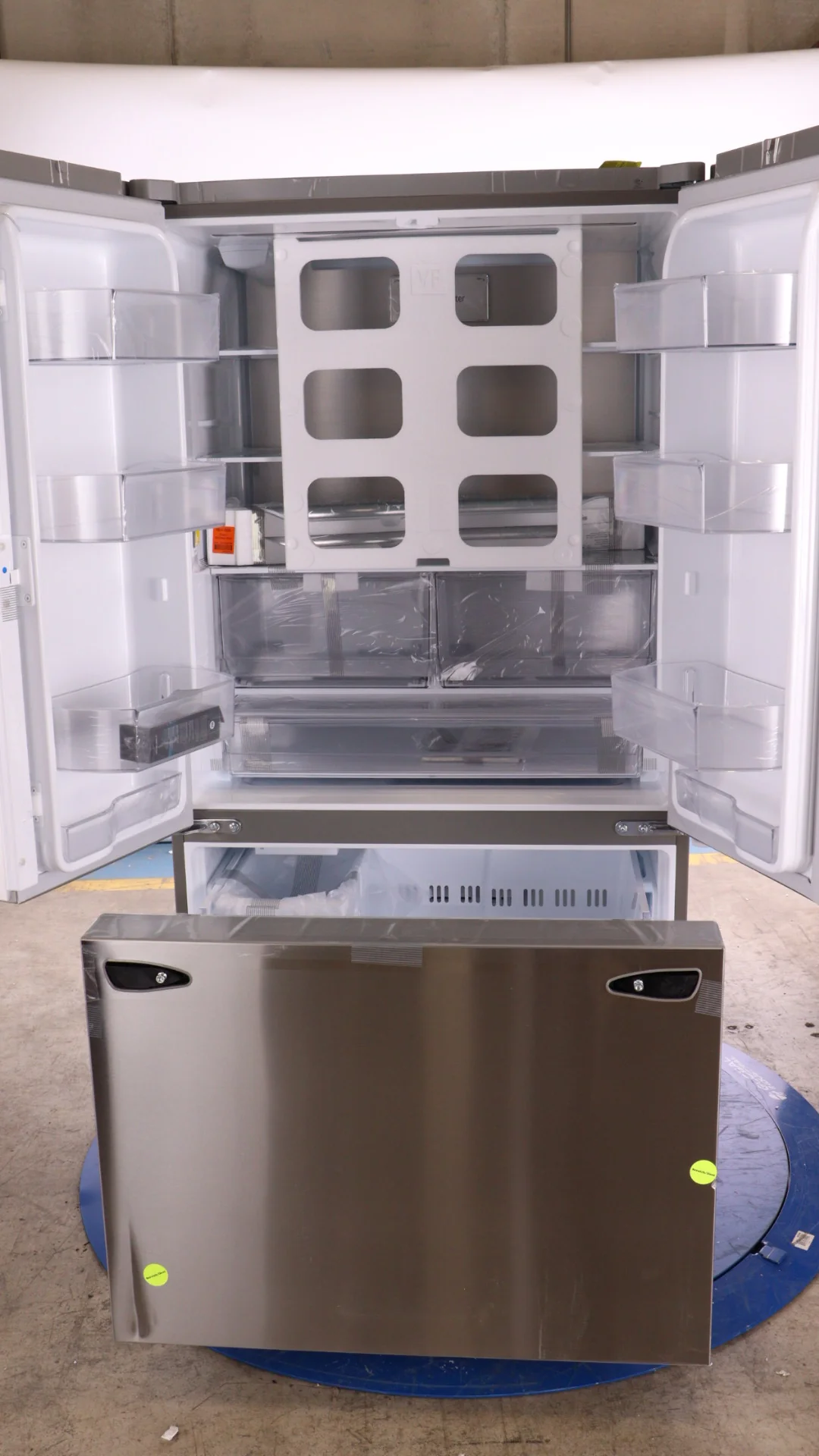 LG 36 IN. 27 CU. FT. SMUDGE RESISTANT STAINLESS STEEL COUNTER-DEPTH FRENCH DOOR REFRIGERATOR WITH IN - Inhomebuy