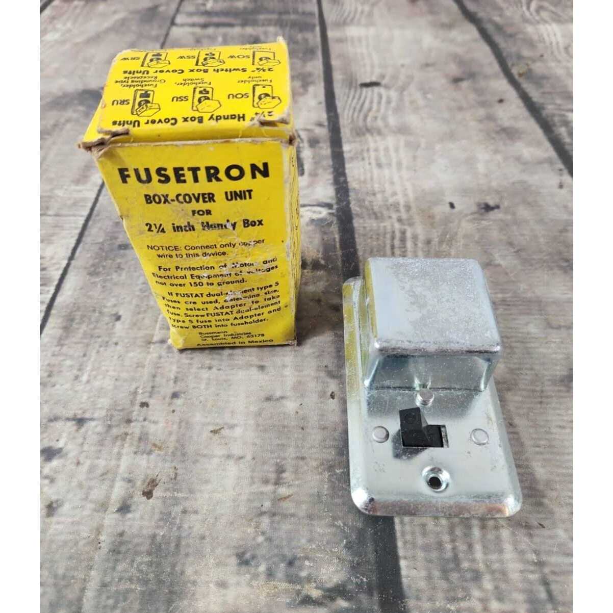 PLT Mogul Base Socket White Porcelain 12 in. Lead No. 14 AWG 48-2610-99 - Inhomebuy