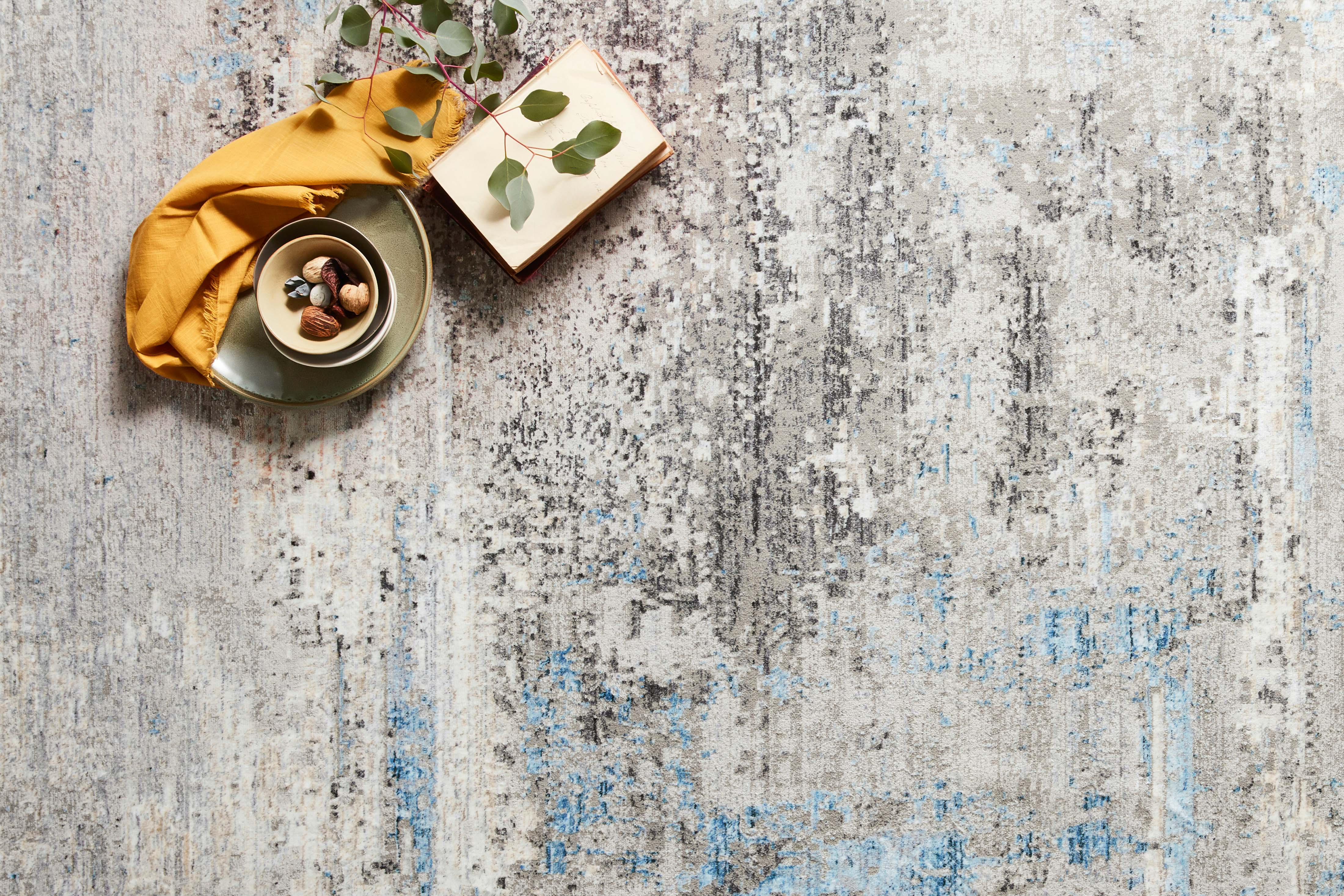 Loloi Rugs Franca Collection Rug in Grey, Ocean - 7'10