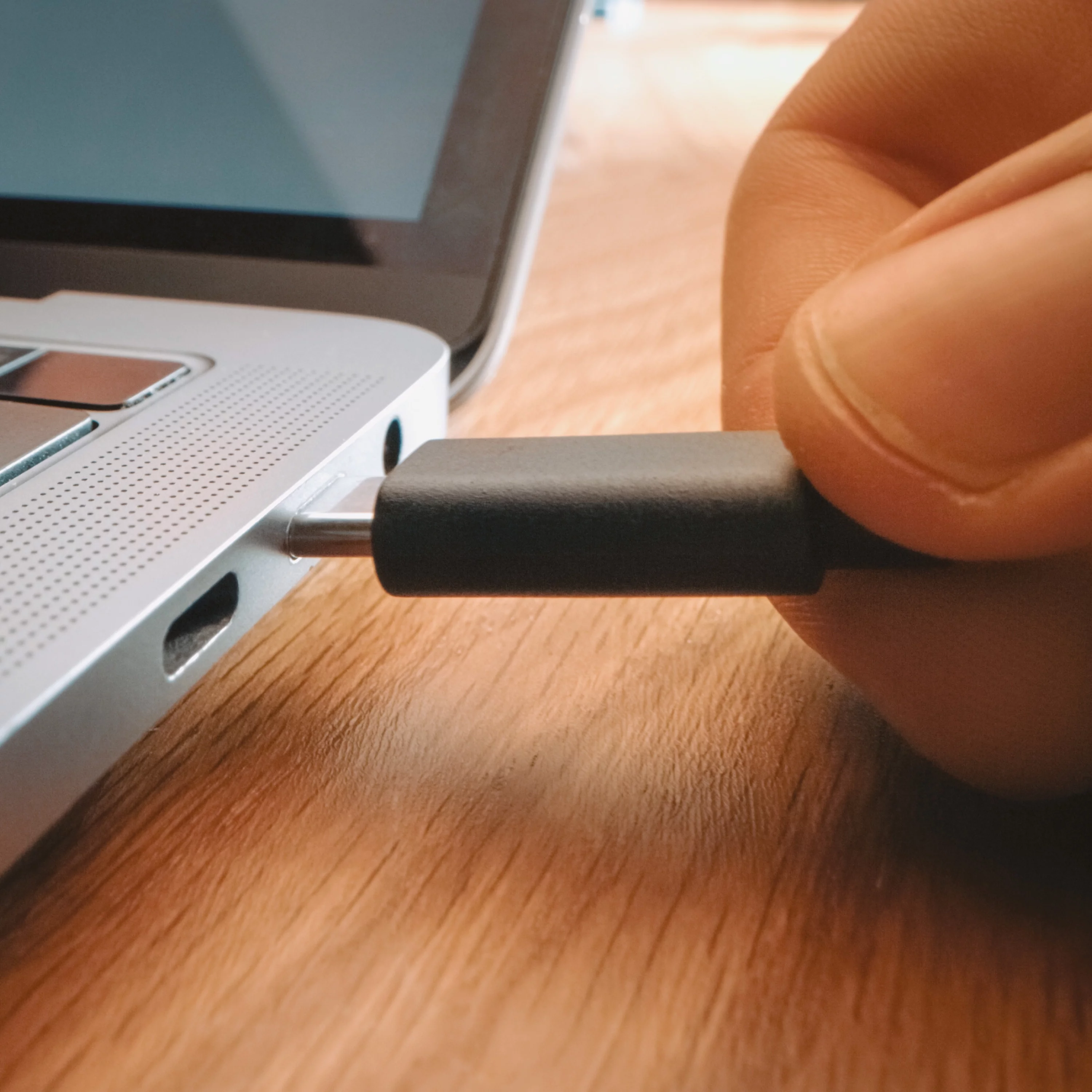 Stanley FatMax 1200 Amp, Lithium Jump Starter with USB Power Bank - Inhomebuy