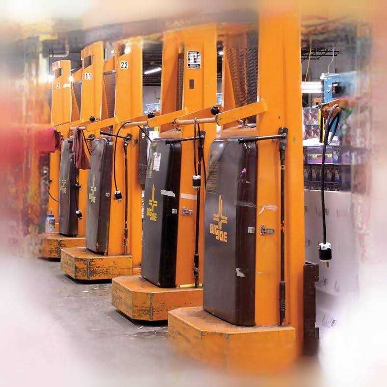 Pass & Seymour PS20AC1-WL Lock Switch, 1-Pole, 20A, 120/277V, White - Inhomebuy