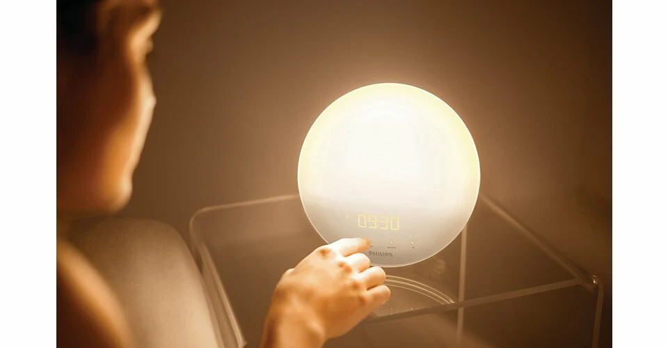 Philips Wake-up Light |HF3520| with Coloured Sunrise Simulation - Inhomebuy