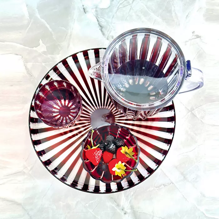 DolceVita Pitcher With Lid Amethyst - Inhomebuy