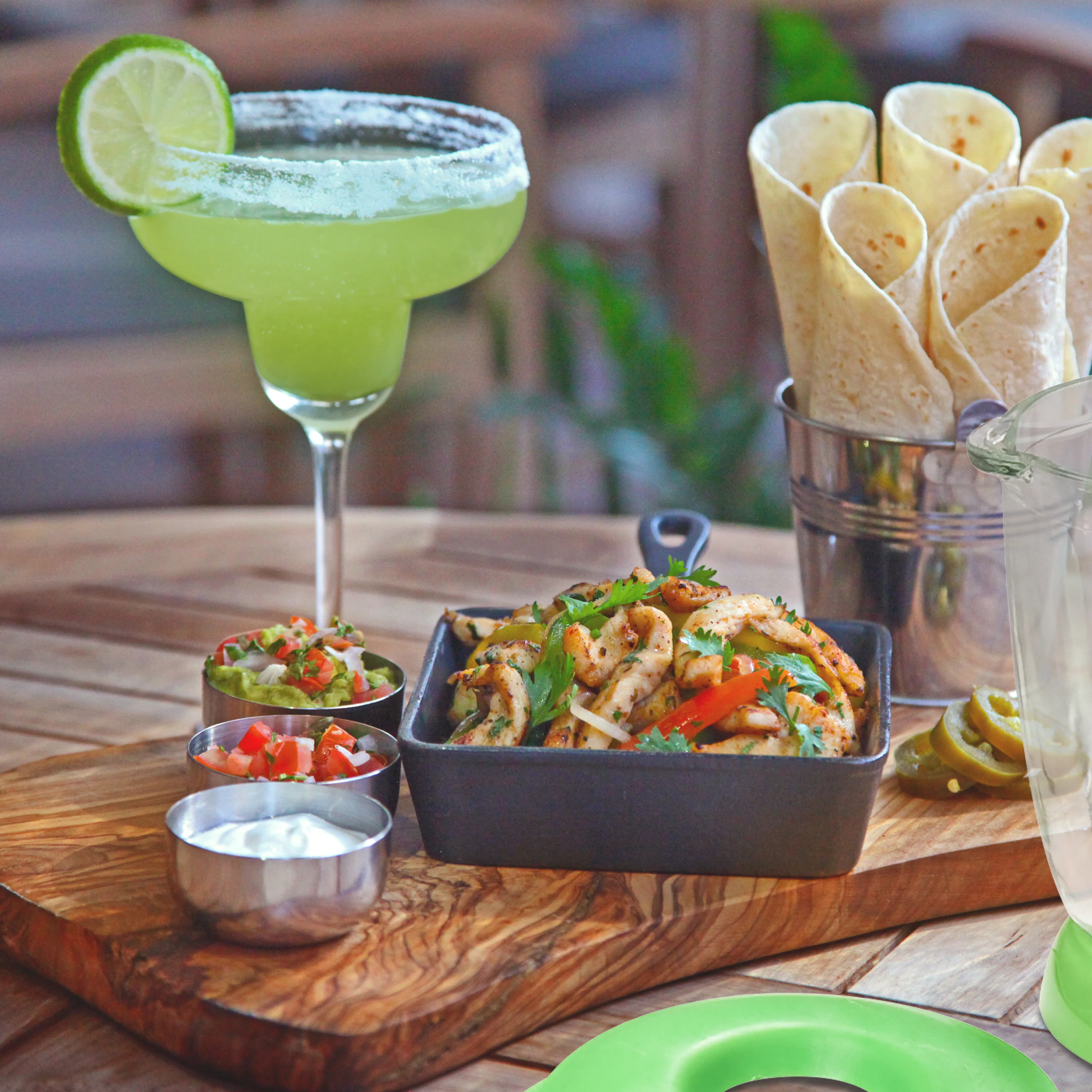 Taco Tuesday 56-Oz. Margarita & Slush Maker, 3 Blending Options - Inhomebuy