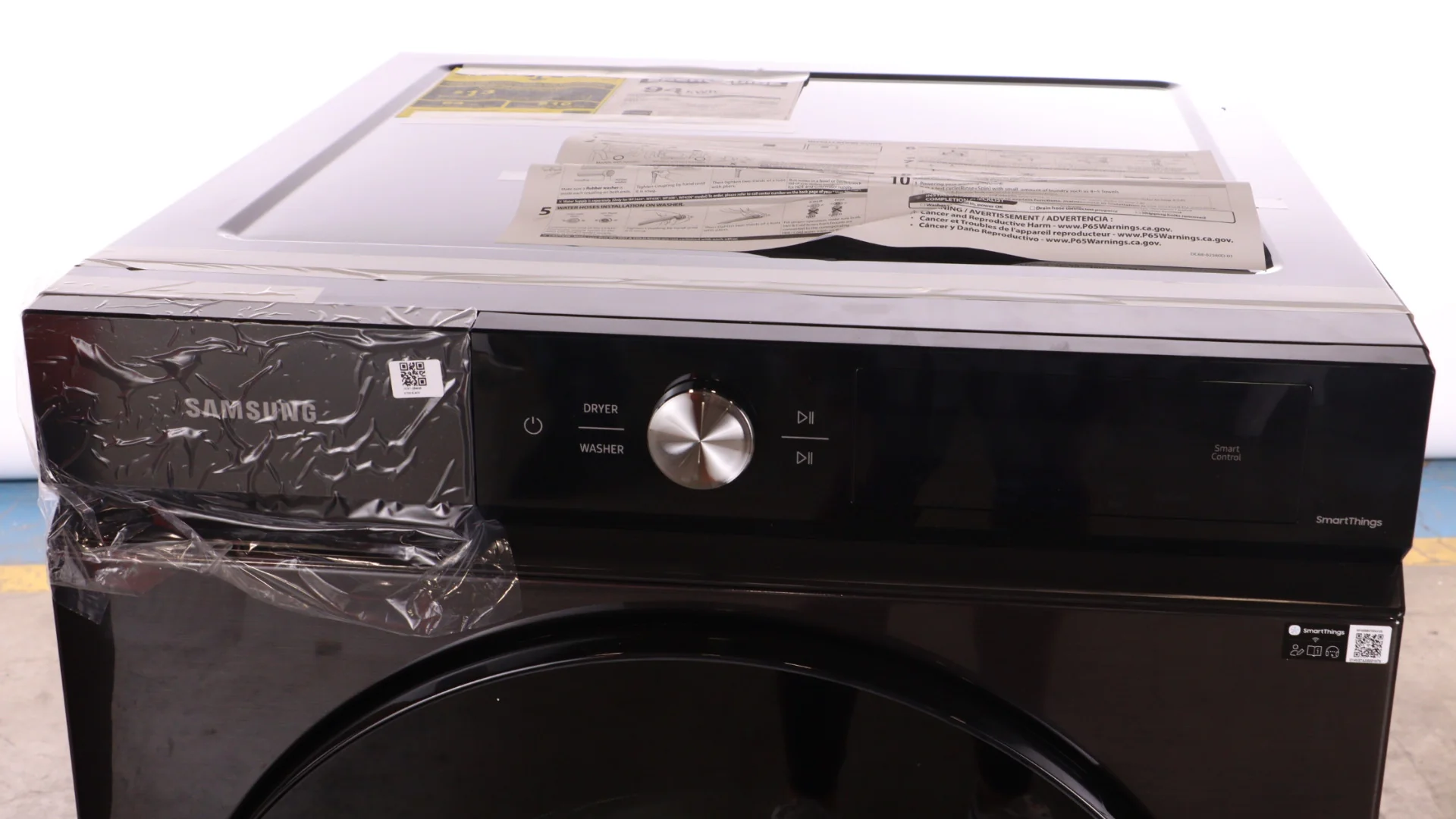 SAMSUNG BESPOKE 27 IN. 5.3 CU. FT. BLACK STAINLESS STEEL FRONT LOAD WASHER WITH SUPERSPEED FEATURE - - Inhomebuy