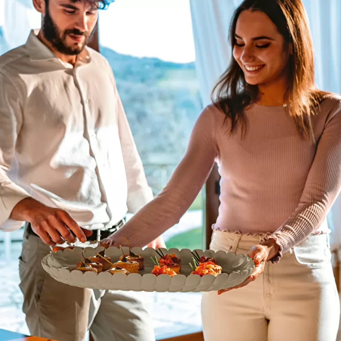 M Tray Taupe 'Tiffany' - Inhomebuy