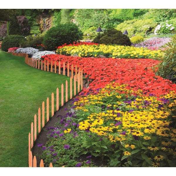 Greenes Fence 16 in. H x 8 ft. L Cedar Wood Garden Picket Fence - Inhomebuy