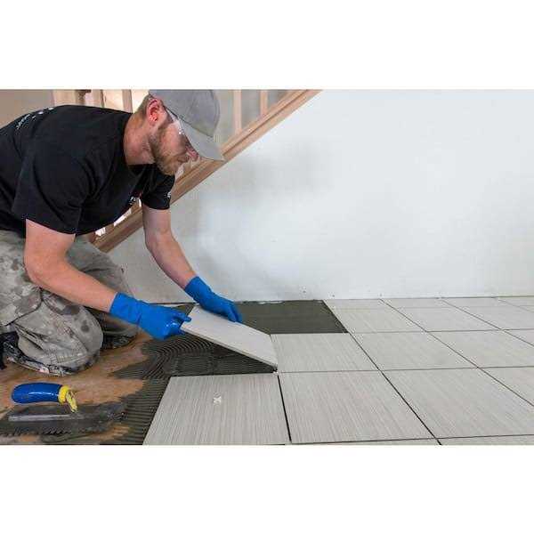 Custom Building Products Lqwaf3 RedGard Waterproofing & Crack Prevention - Inhomebuy