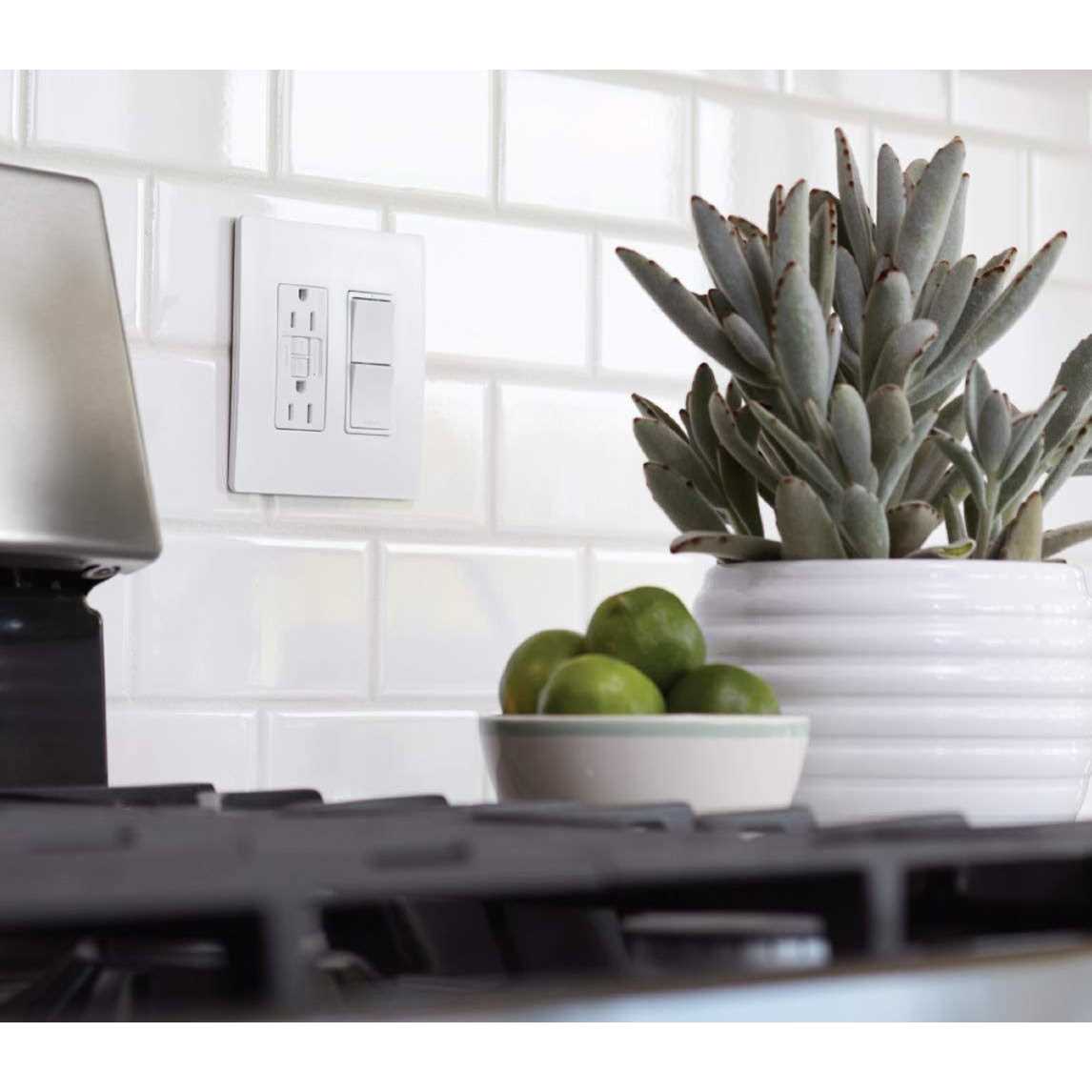 Pass & Seymour Radiant 2 Single-Pole Switch RCD11WCC6 - Inhomebuy