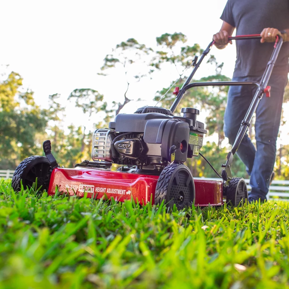 Hyper Tough 20-inch 125cc Gas Push Mower with Briggs & Stratton Engine (Assembled Height 39