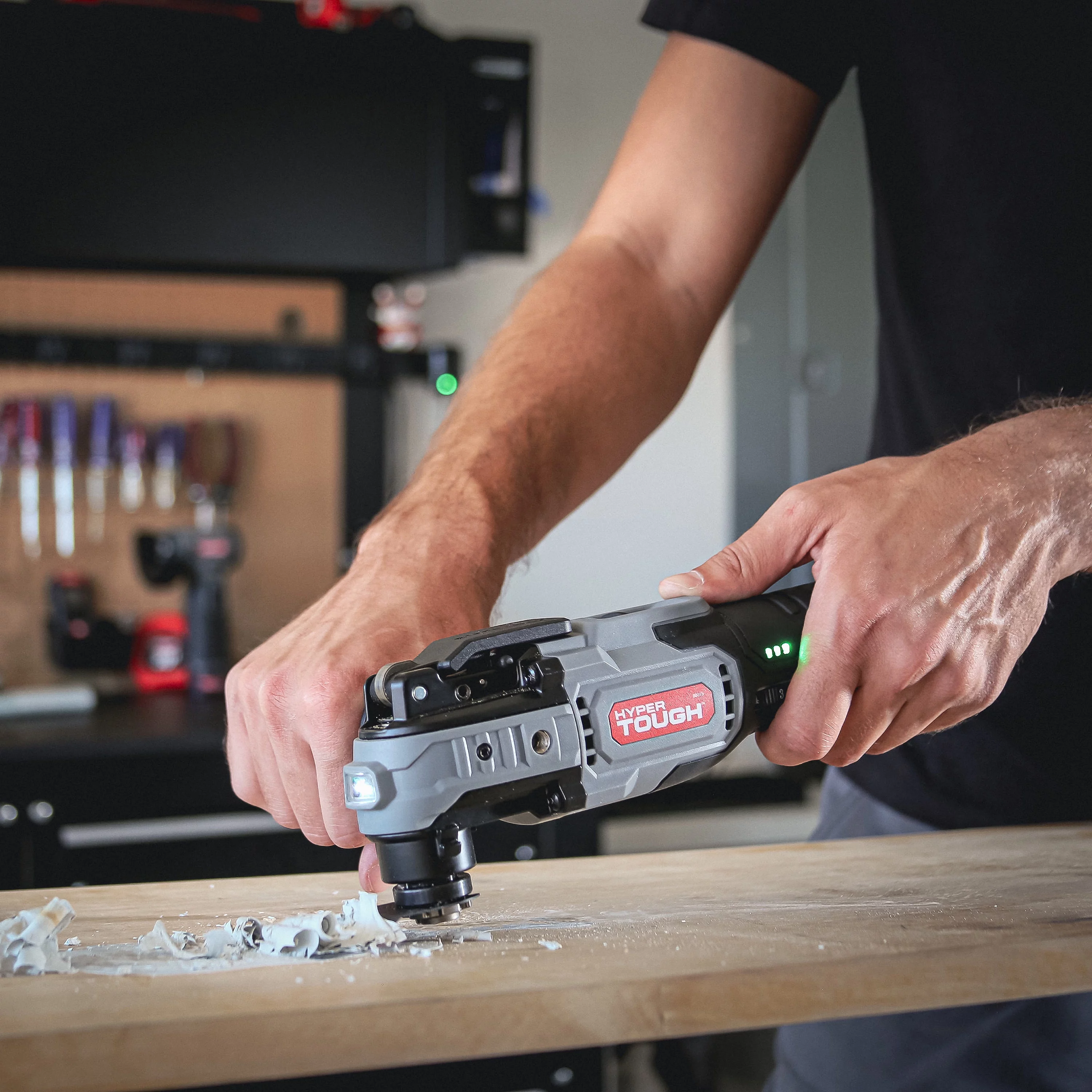 Hyper Tough 12V Max Lithium-Ion Brushless Oscillating Multi-Tool with 1.5Ah Battery and Charger, 80015 - Inhomebuy