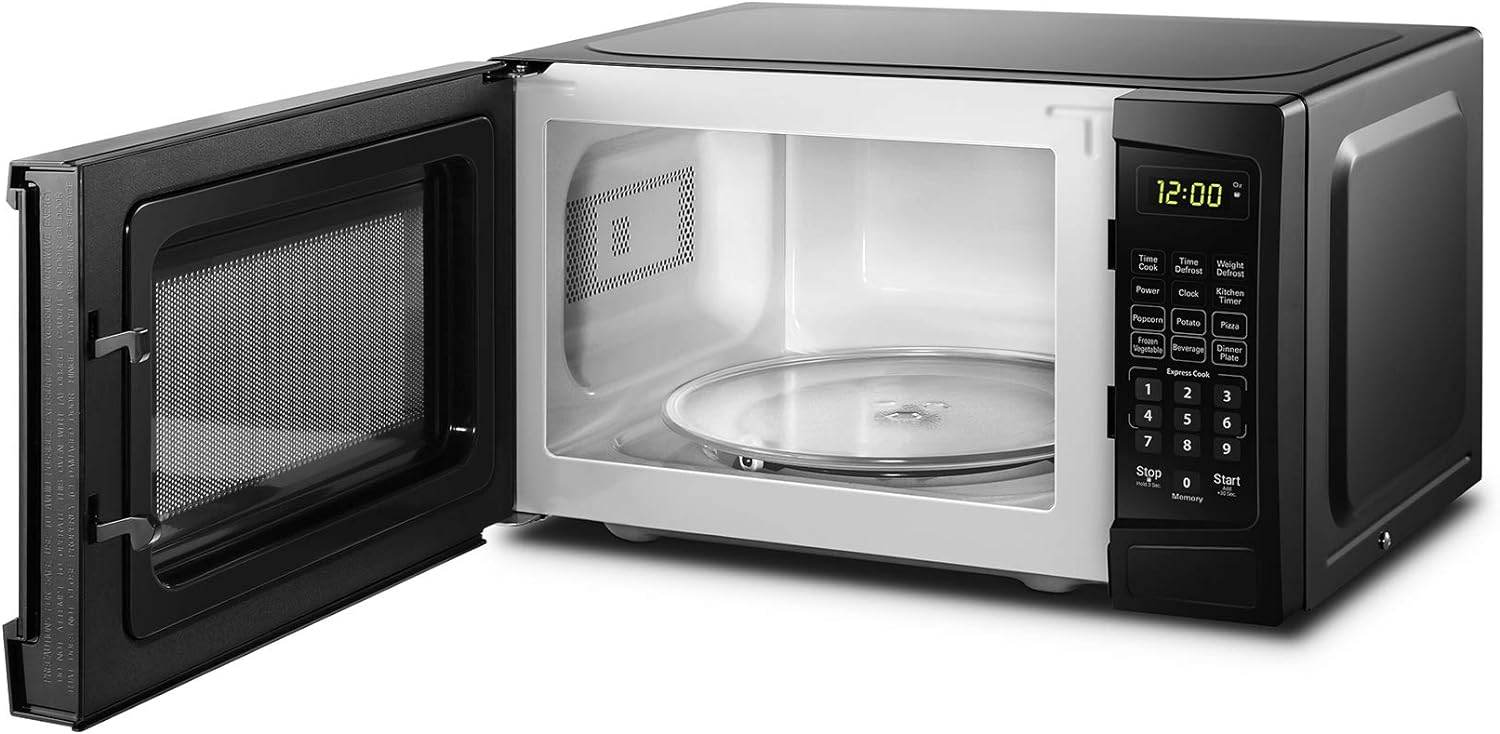 Danby Microwave Oven: 0.9 cu.ft, 900W, black | DBMW0920BBB - Inhomebuy