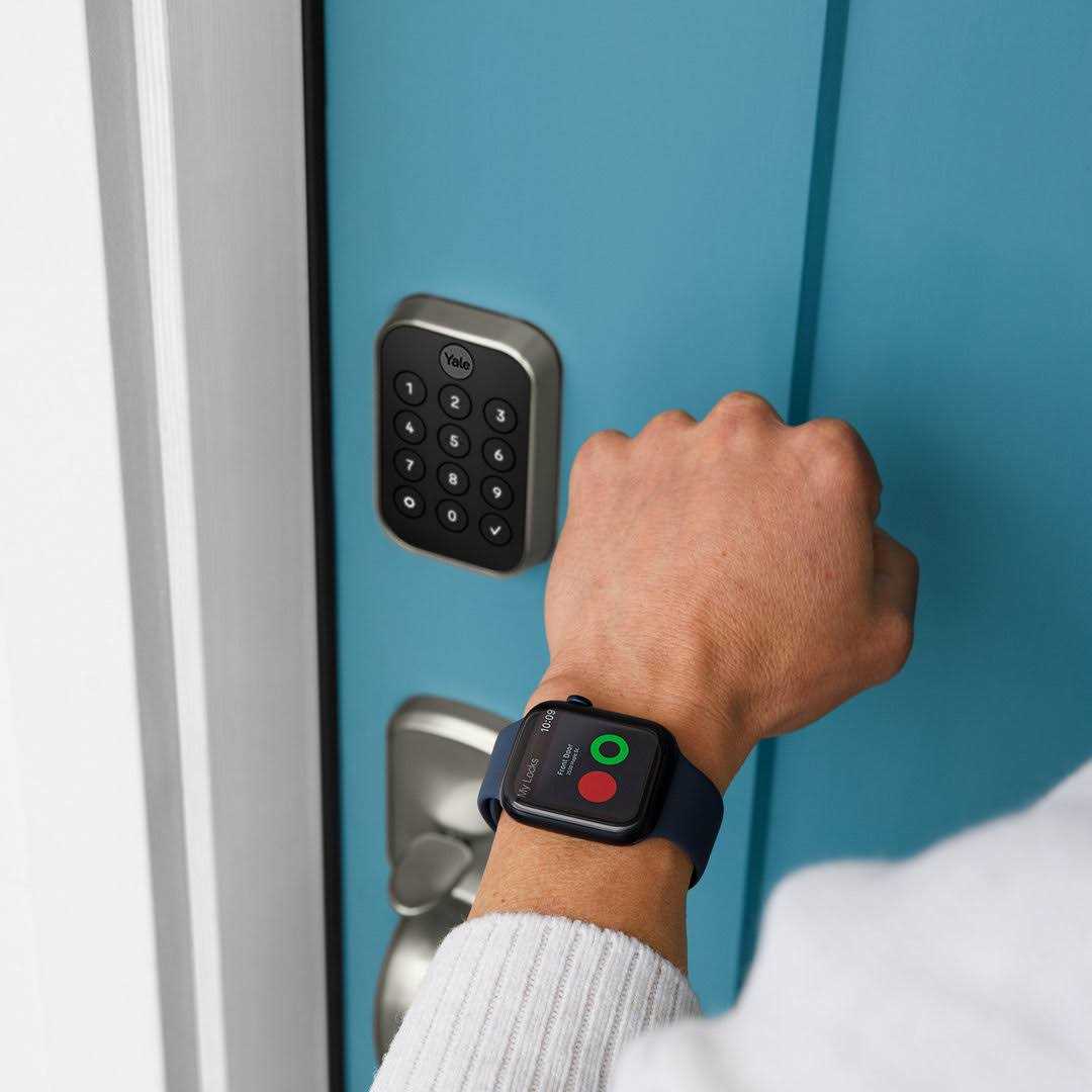 Yale Assure Lock 2 Keypad with Bluetooth and Ridgefield Handle - Inhomebuy