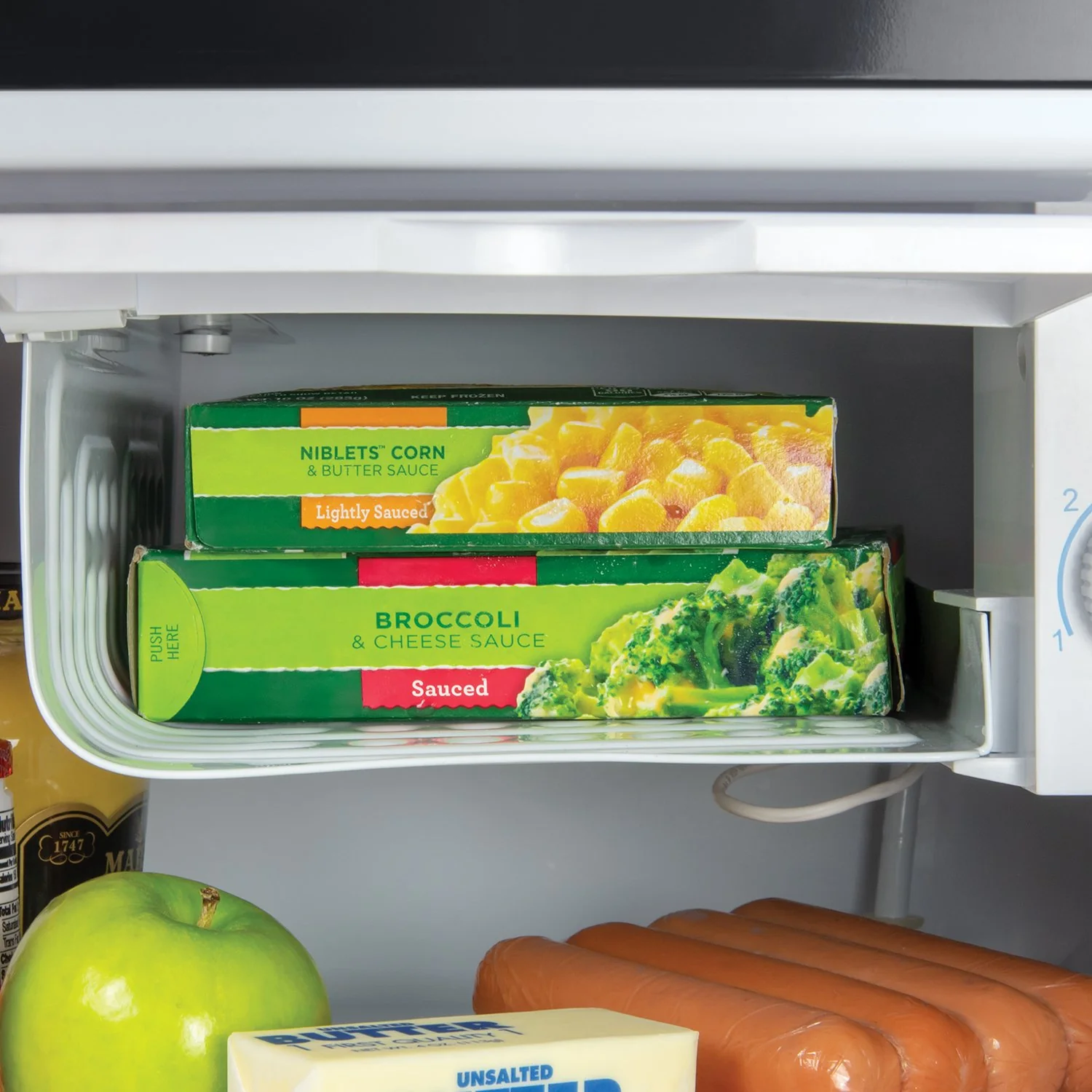 Igloo® 1.6-Cubic Foot Dorm Room Refrigerator / Freezer, Black - Inhomebuy