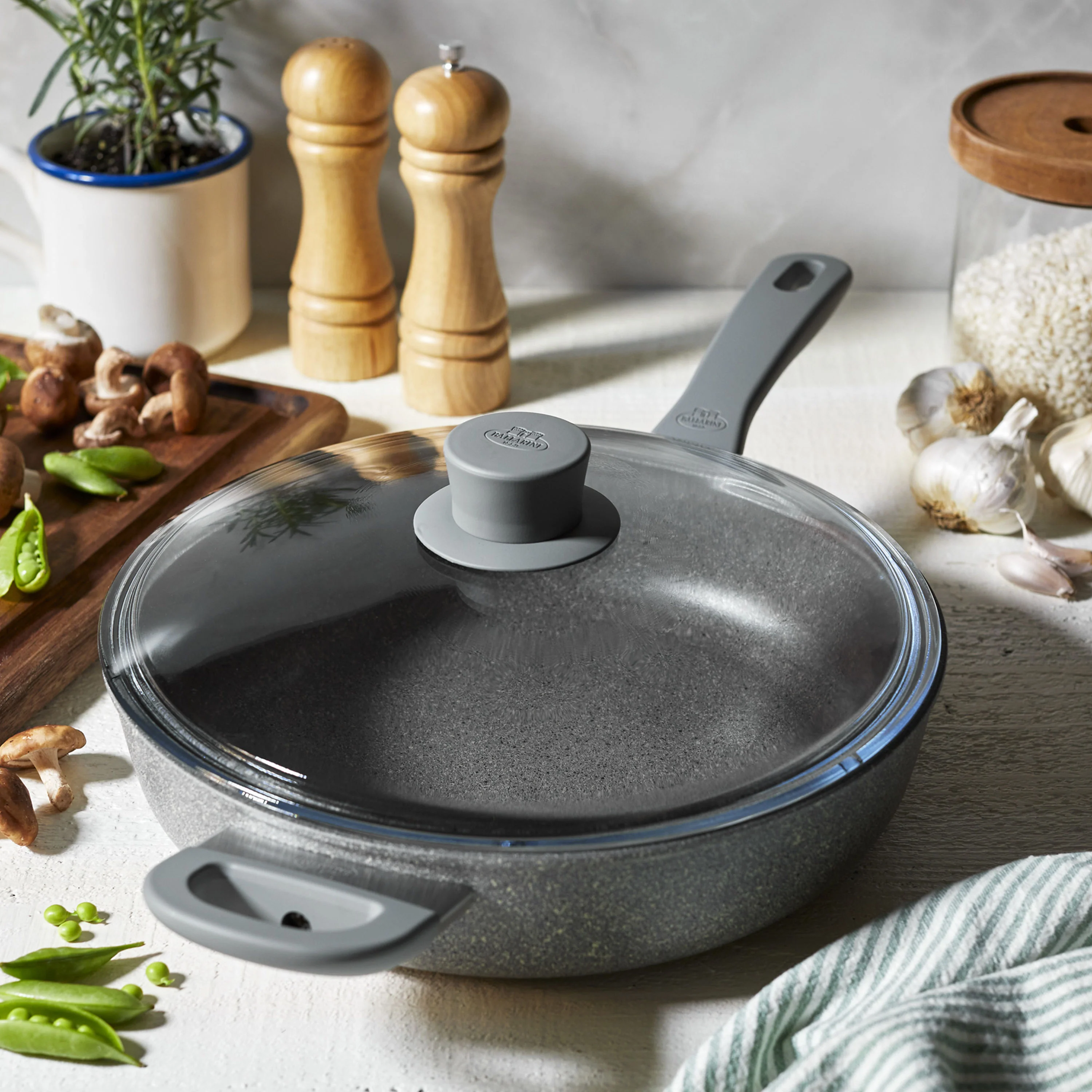 Ballarini 3.9 Qt. Aluminum Nonstick Sauté Pan and Lid with Helper Handle, Parma Plus Series - Inhomebuy