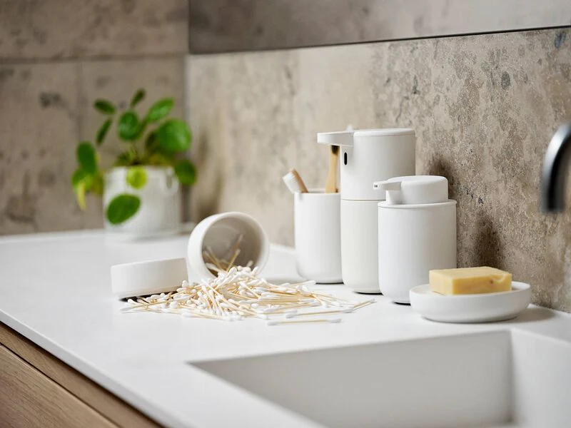 Ume Toothbrush Mug White - Inhomebuy