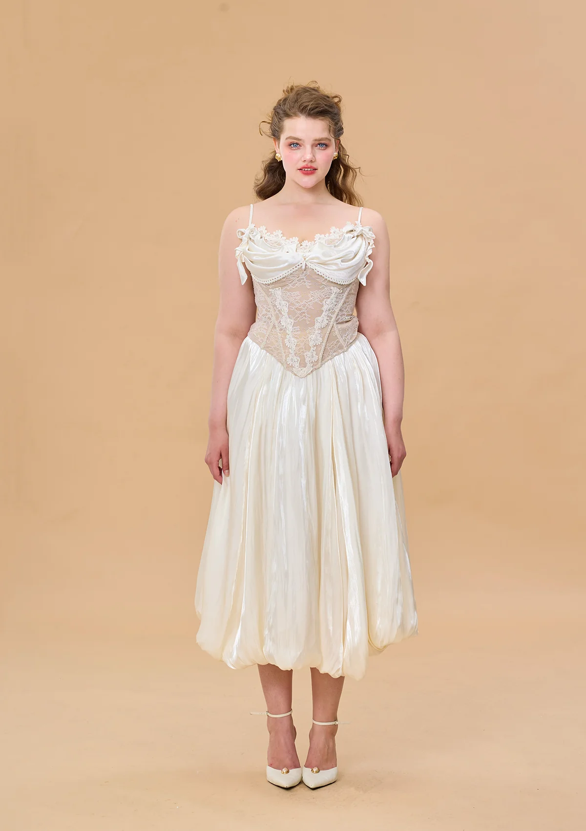 Curve & Plus White Butterfly Flora Skirt - Inhomebuy